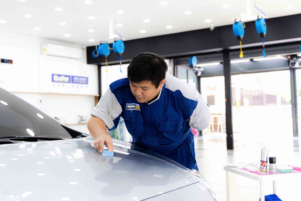 ▲KeePer_PRO_SHOP全面採用日本原裝進口設備與藥劑，環保無害，不僅細心呵護車漆，更友善環境與人體安全。（圖/業者提供）