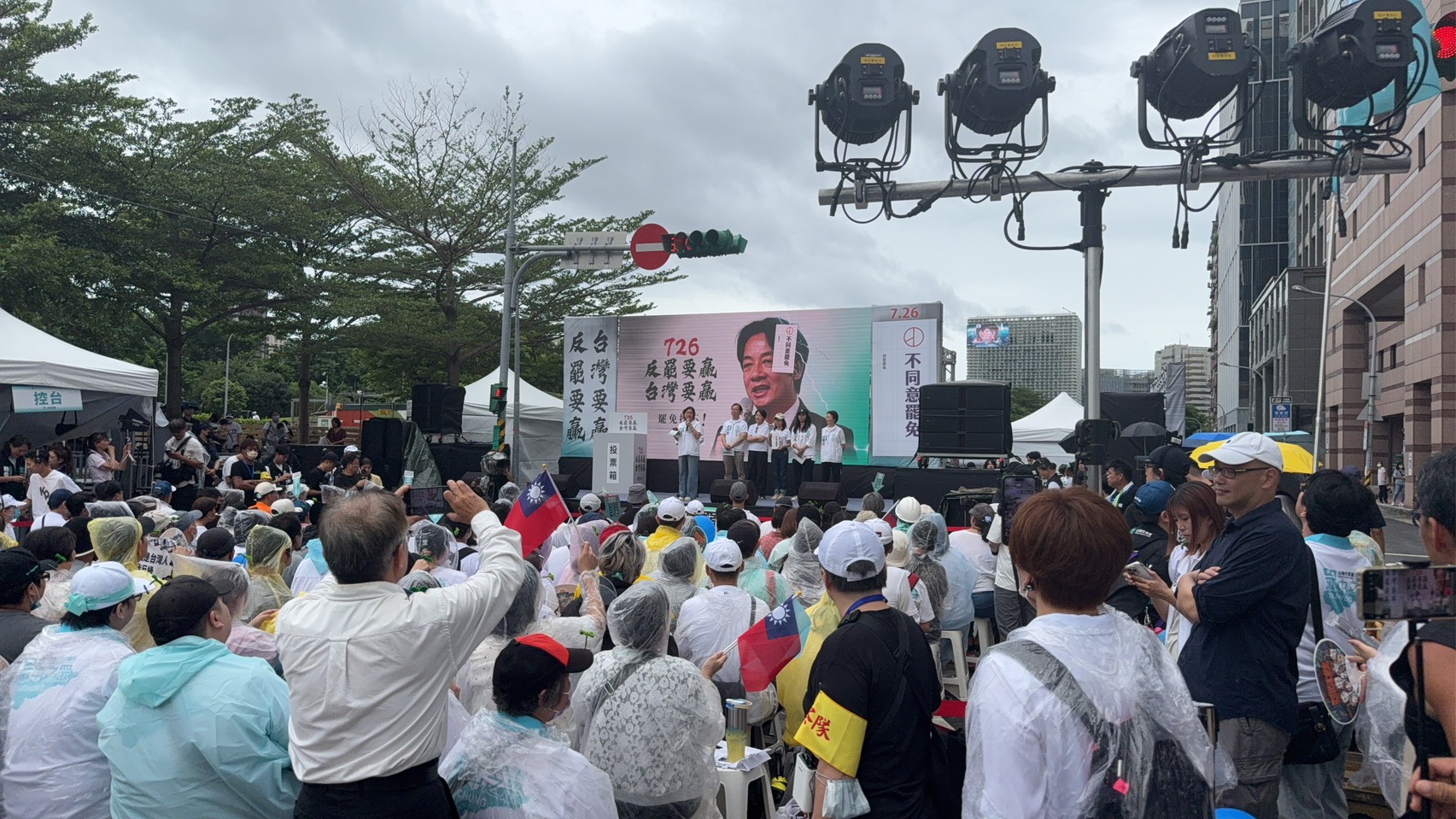 決戰823!民進黨主導操盤，藍白應慎防奧步齊發