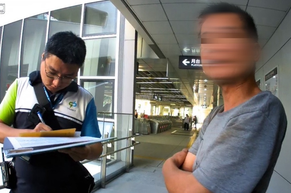 按下高鐵站手扶梯緊急停機鈕 48歲男手癢吞1萬元罰單 182 cnews204250815a01