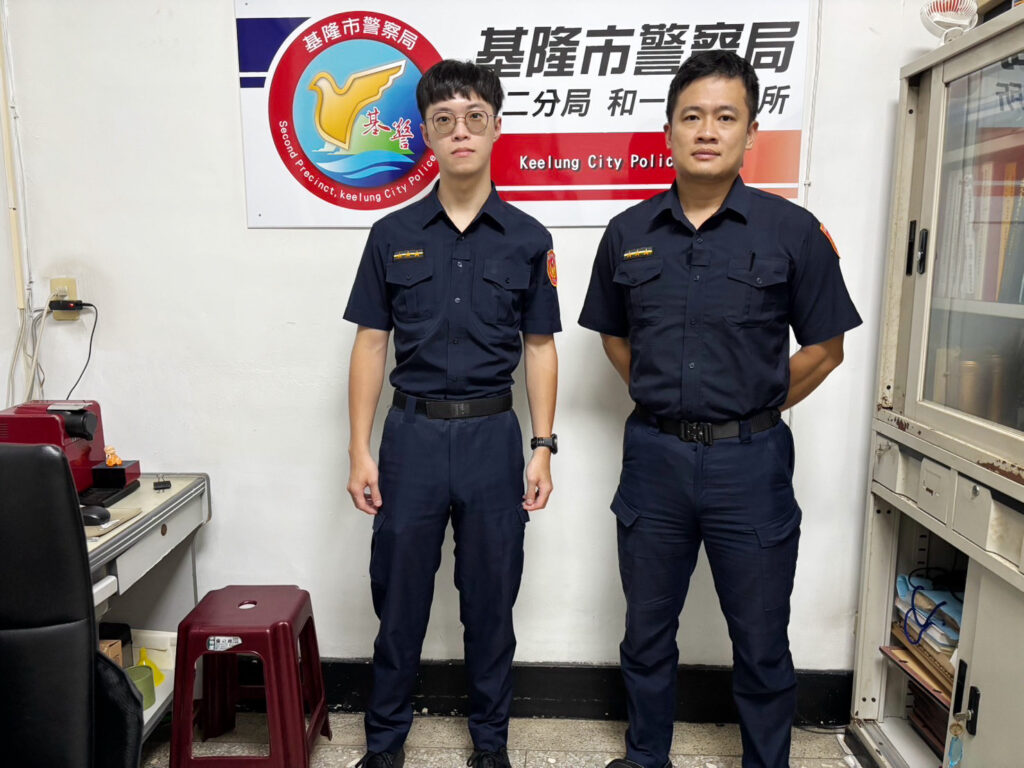 第二分局和一路派出所警員呂佳駿、鄭旭翔(左至右)。(圖/記者薛秀蓮 翻攝)