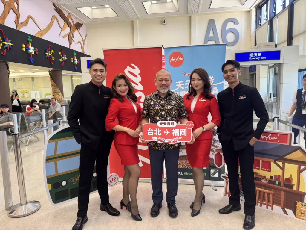 AirAsia台北福岡正式首航推出開航