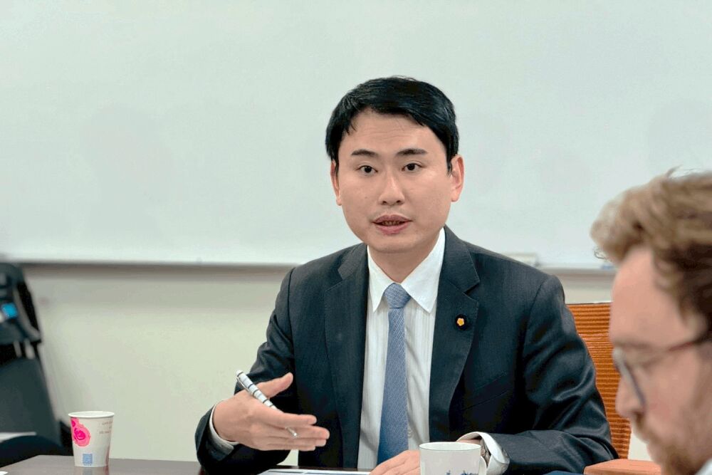 陳冠廷籲擴大商售軍備 納入台美貿易額增談判籌碼 188 照片來源:陳冠廷臉書