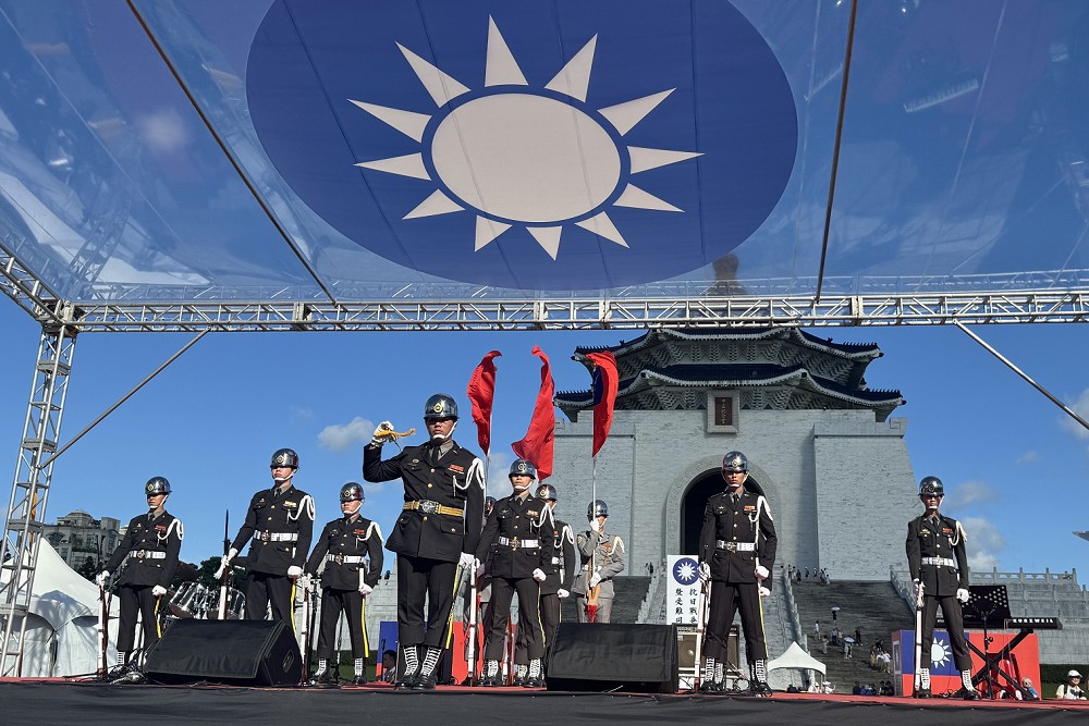松濤社舉辦抗戰勝利80週年紀念大會 黃健庭:繼續捍衛中華民國 234 松濤社舉辦抗戰勝利80週年紀念大會 黃健庭:繼續捍衛中華民國 233
