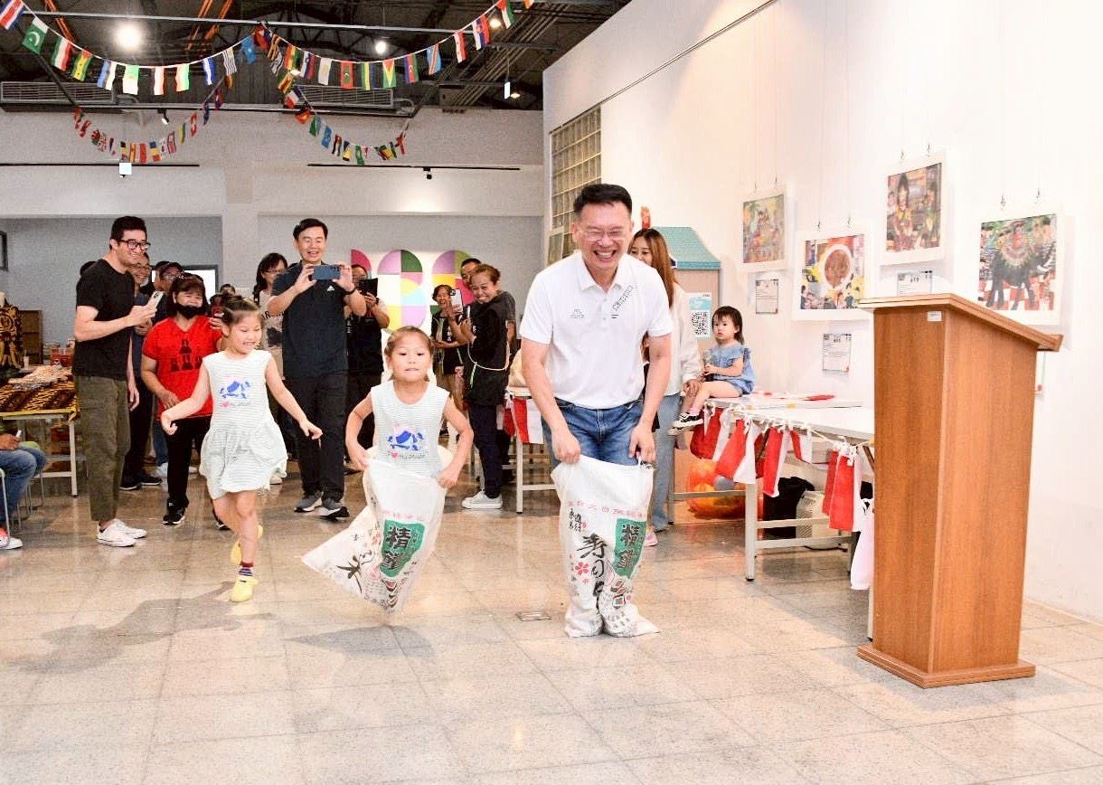 桃園舉辦印尼國慶日慶祝活動 蘇俊賓與新二代體驗童玩 51cbeb46 398f 459e aba9 27c7b8d1c15d