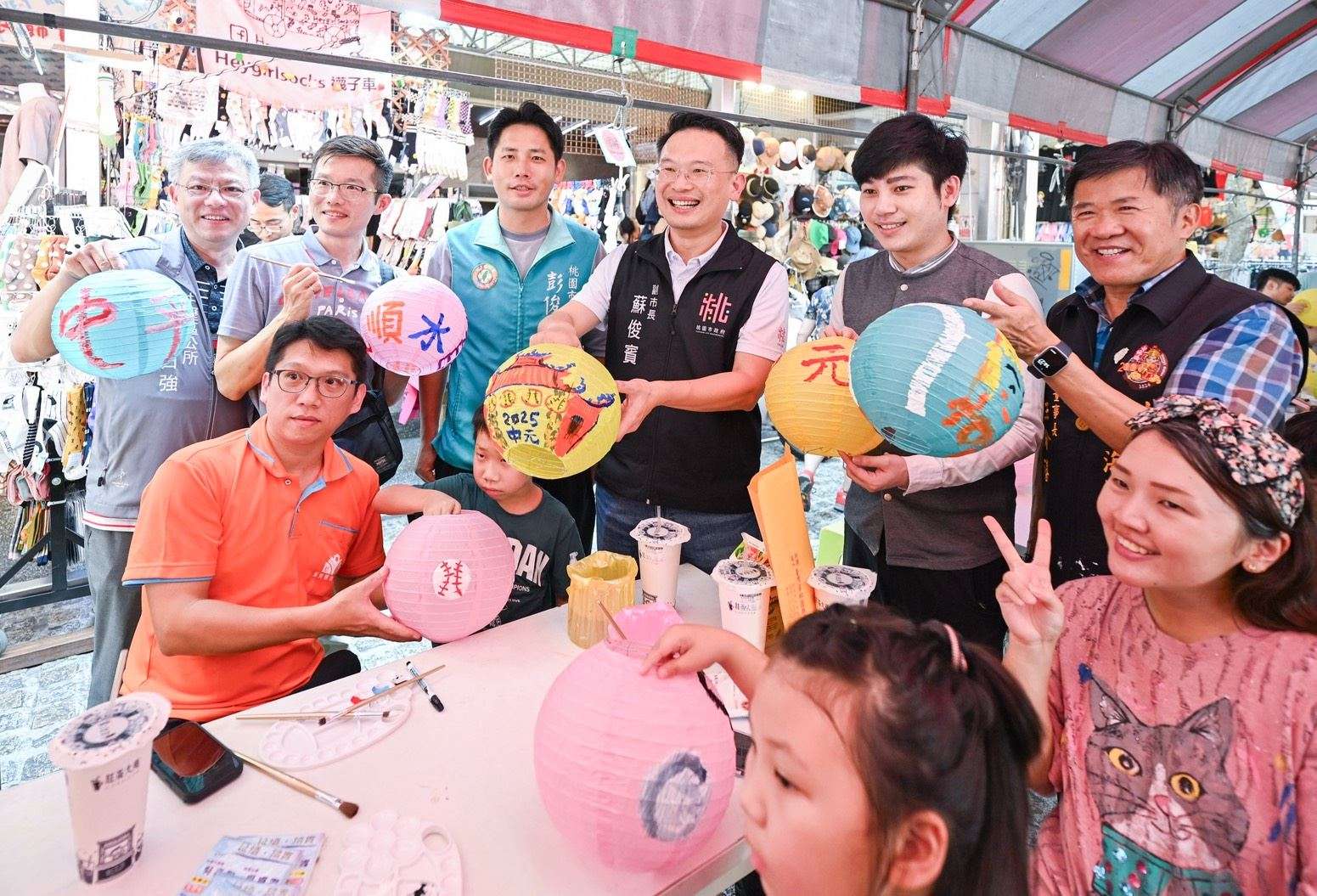 中壢仁海宮慶祝建宮200周年 親子彩繪水燈傳承傳統文化 c6d30760 1cf3 42fd 882c f2bd82b9aafd
