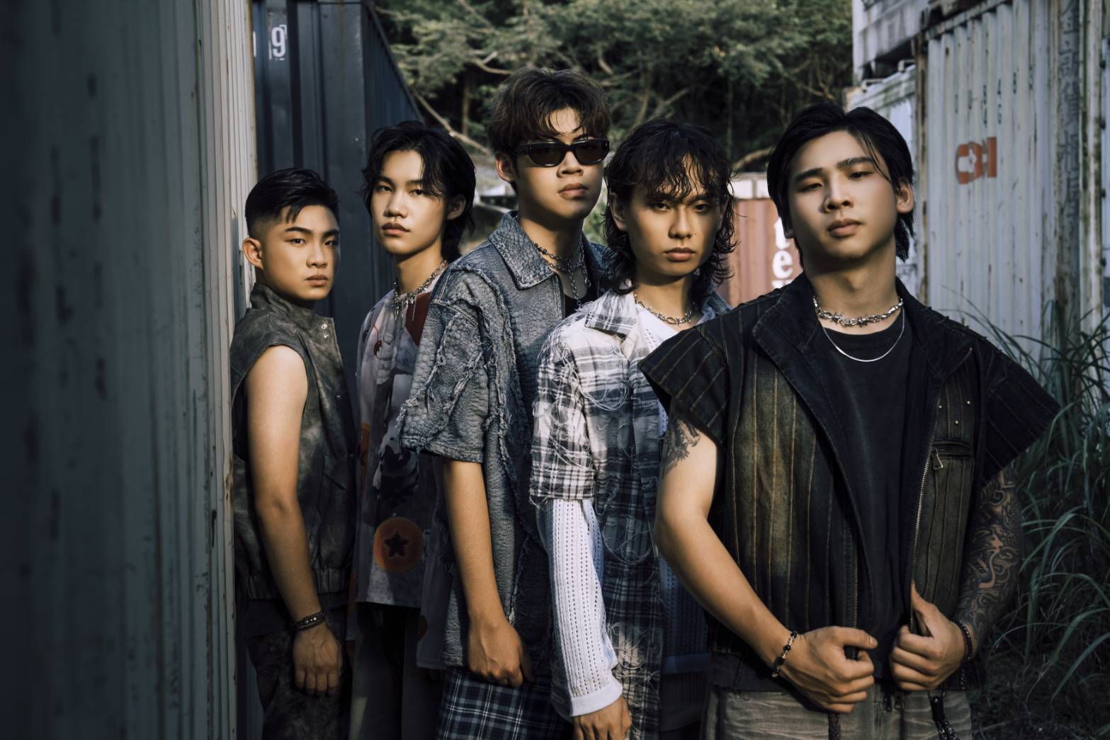 唱出焦慮世代的心聲 沈默紳士「老鼠屎也想過美好生活」全新單曲上線 202 唱出焦慮世代的心聲 沈默紳士「老鼠屎也想過美好生活」全新單曲上線 201