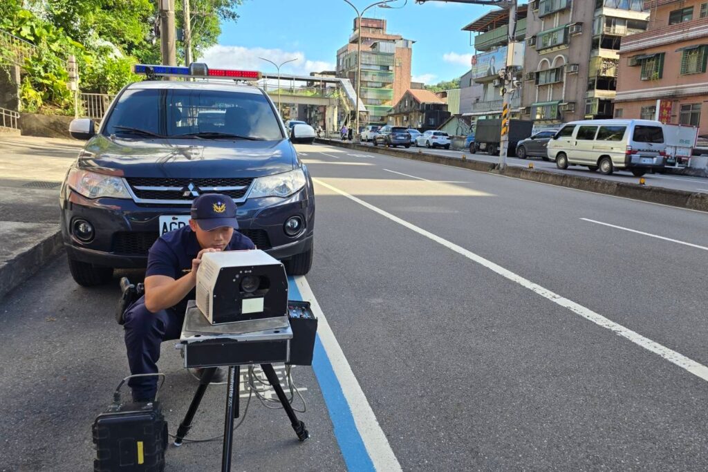 注意十次車禍九次快 基警超速取締大執法 1 MEITU 20250818 155807286