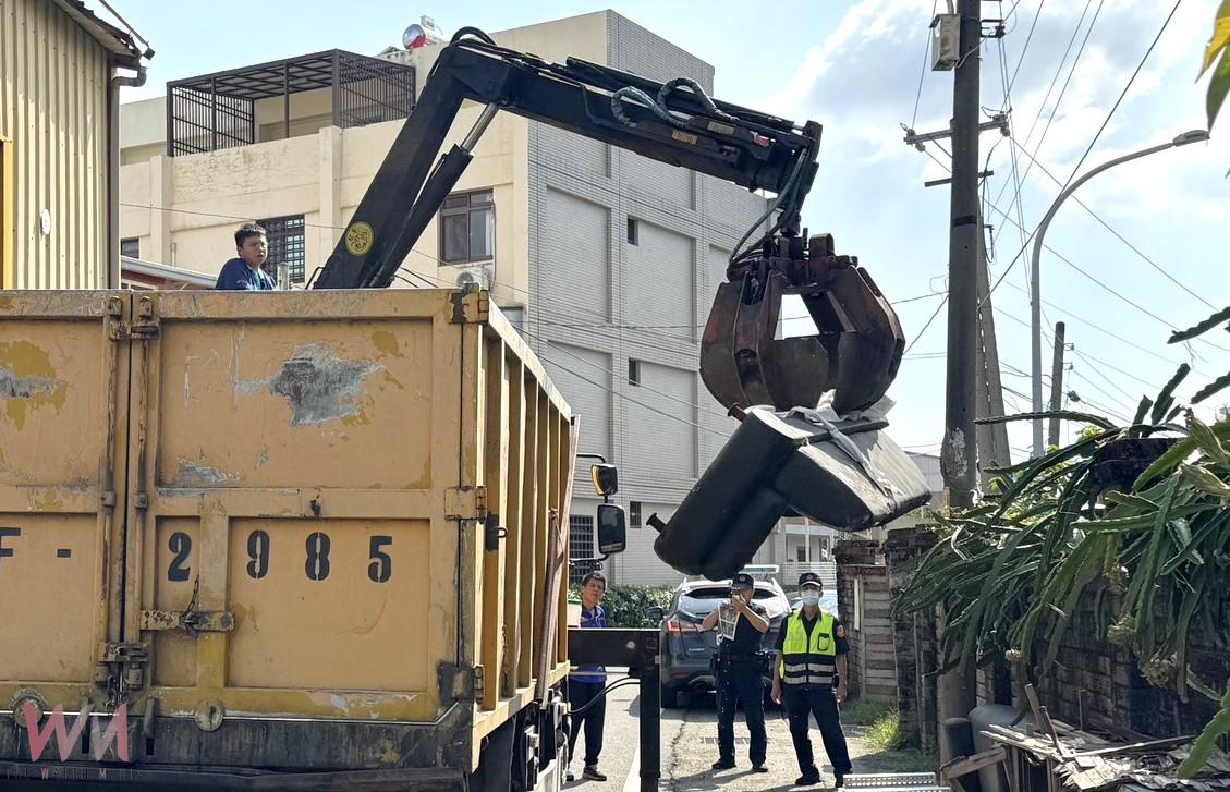 斗六警啟動清道專案 全面整頓違規占道還路於民 - https://www.watchmedia01.com