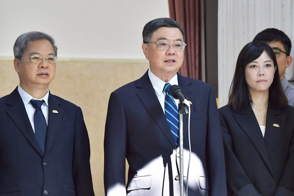 蔣萬安提童子賢組閣引3方隔空駁火 卓榮泰:首都市長言行經常脫離市政 204 蔣萬安提童子賢組閣引3方隔空駁火 卓榮泰:首都市長言行經常脫離市政 203