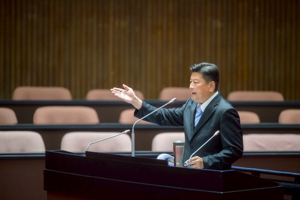 批行政院統刪25%補助害地方政府空轉　傅崐萁盼卓榮泰修補信賴關係 175