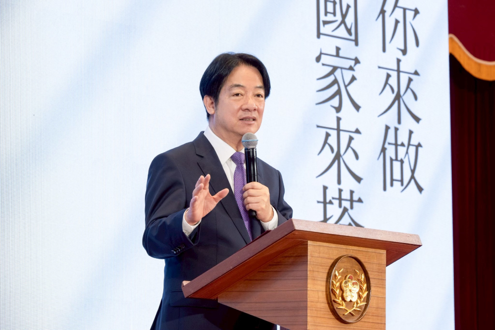 【何啟聖專欄】罷免後的焦慮症候群：賴清德的政治自殺 227