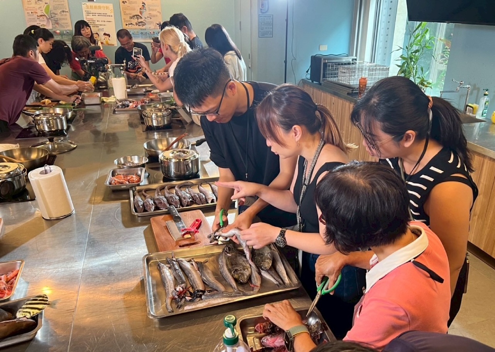 玩轉食魚新體驗!灃食「海海人生」食驗走讀 222 cnews207250820a04