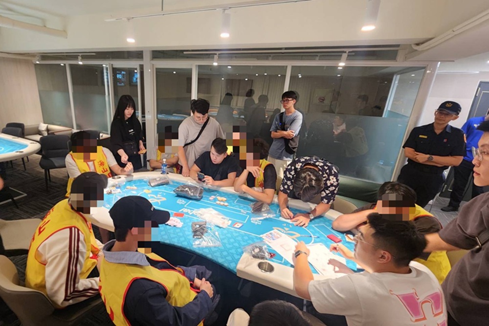 住商大樓藏德州撲克賭場 限時錦標賽當掩護警逮9人 229 cnews204250820a04