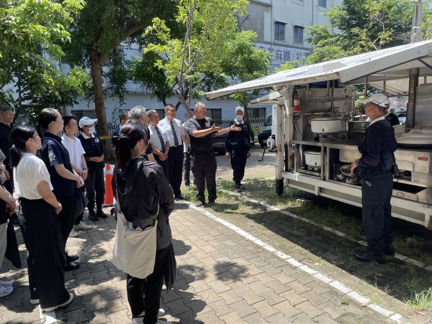 ▲日本消防廳首訪慈濟高雄靜思堂,災後七寶震撼全場!