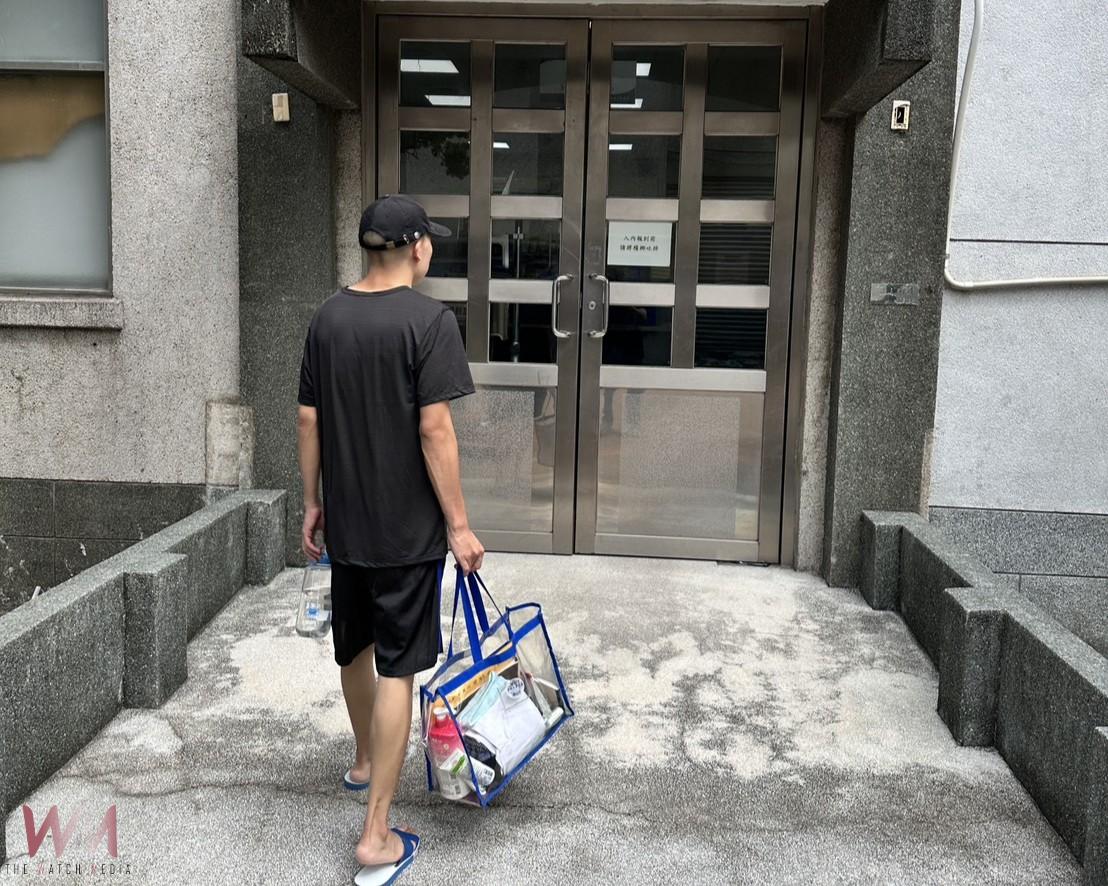 假釋犯挑釁受害人惡行曝光 法務部火速撤銷、雲檢發監執行 - https://www.watchmedia01.com