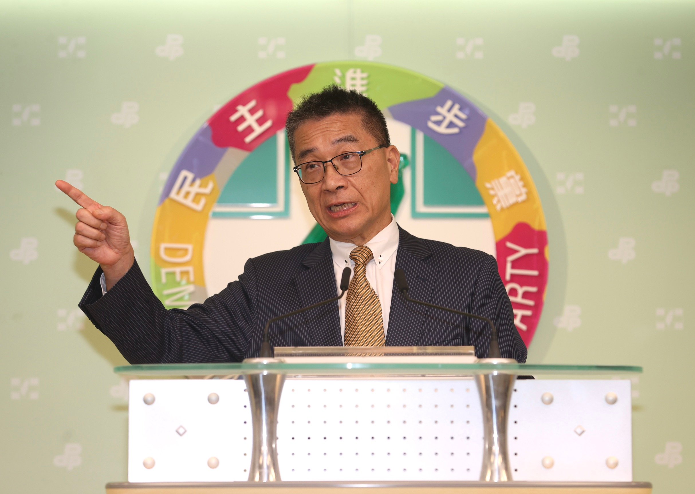 前內政部長徐國勇接任黨秘書長,25日上任。林啟弘攝