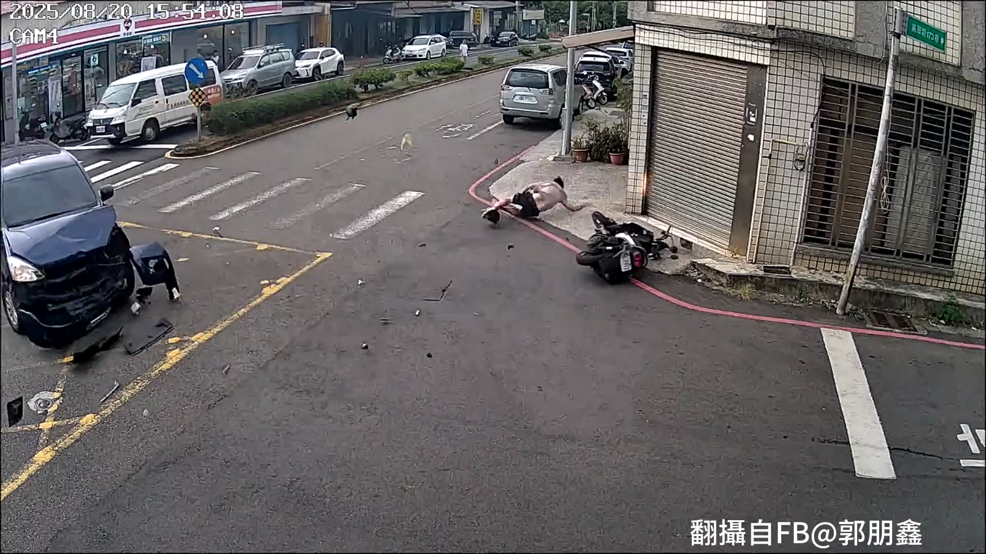 ▲新竹市進園區的主要道路之一,高翠路173巷口,昨(20)日下午15時許發生1起嚴重車禍。(翻攝畫面)