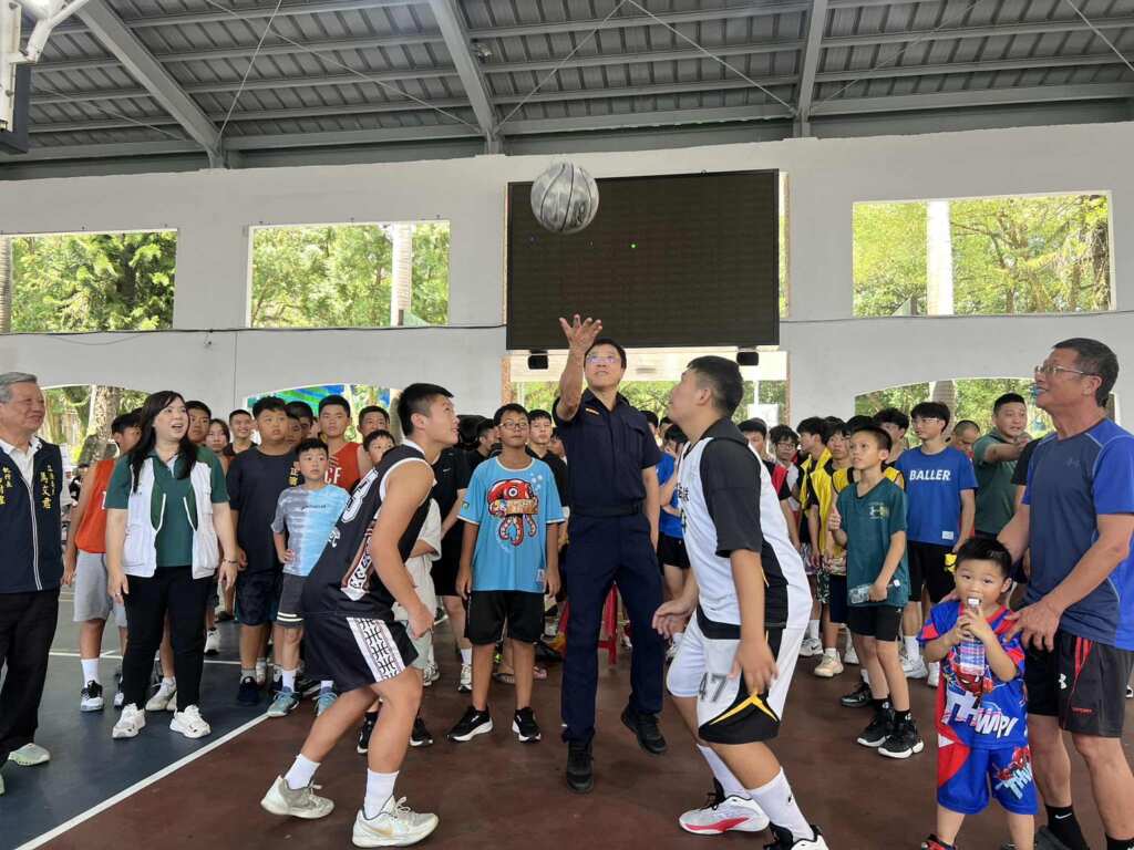 ▲埔里警分局、南投家扶合辦籃球賽,青春專案宣導防詐防毒防賭防剝削。