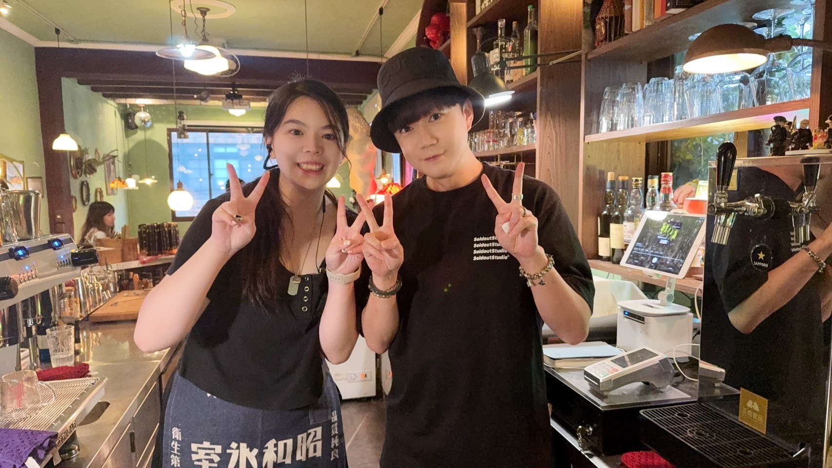 完全沒變！粉絲曝光李岳多年對比照　21歲鐵粉哽咽告白