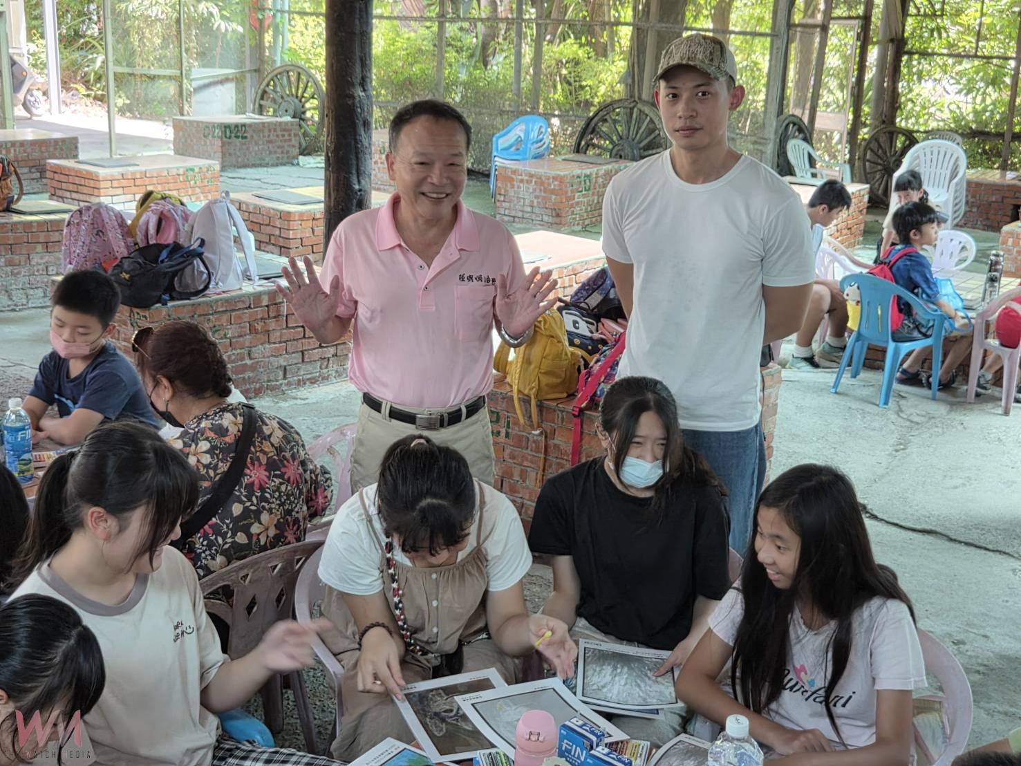 陳明順、陳柏任父子推臨摹作畫 啟發全民藝術創作力 - https://www.watchmedia01.com