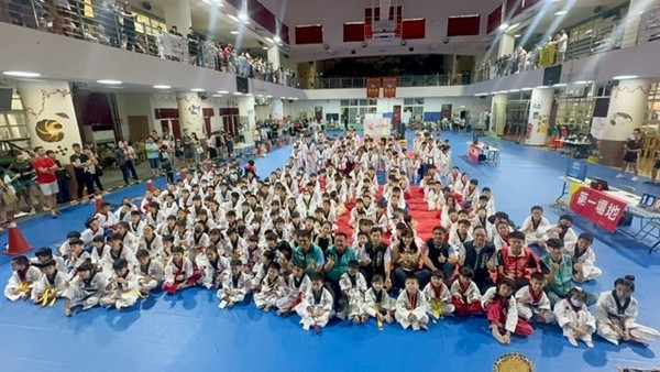 跆拳道嘉年華圓滿成功。林重鎣