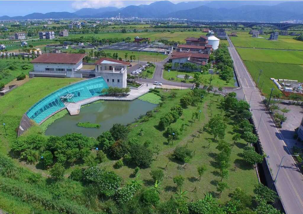 ▲羅東地區水資源回收中心榮獲113年度全國公共污水處理廠營運評鑑優等獎殊榮。