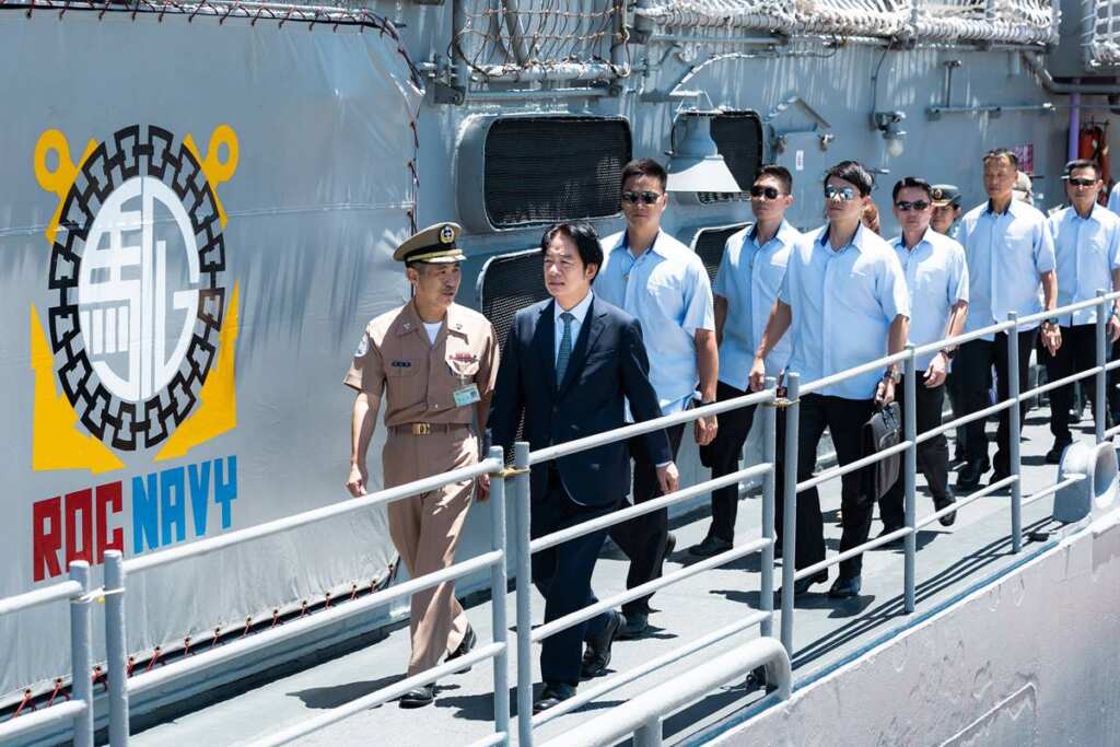▲總統勗勉海軍一六八艦隊，期勉秉持忠義軍風守護自由民主。