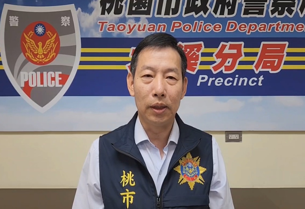 大溪分局抓山老鼠情報錯誤 荷槍實彈搞烏龍威逼一家五口下車受檢 218 248250822a02