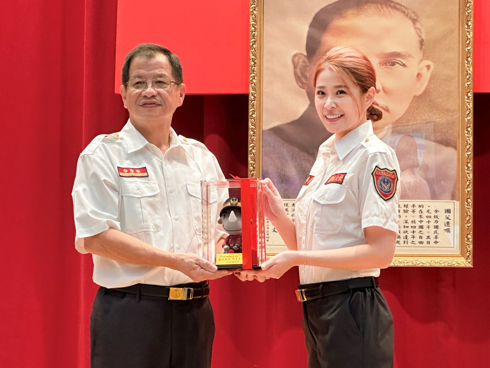 台劇女神李燕熱心公益　品牌七週年再捐消防救災設備 207
