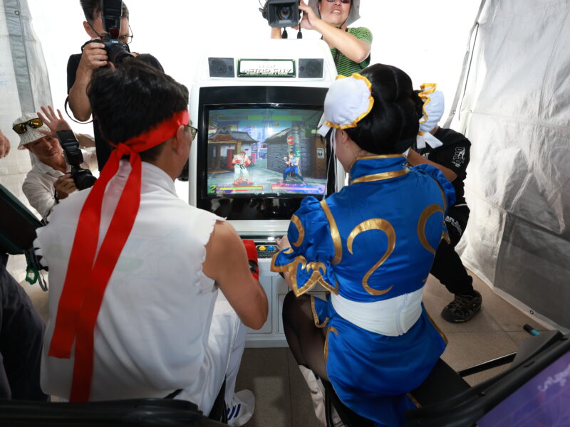 圖文:經典街機對戰。