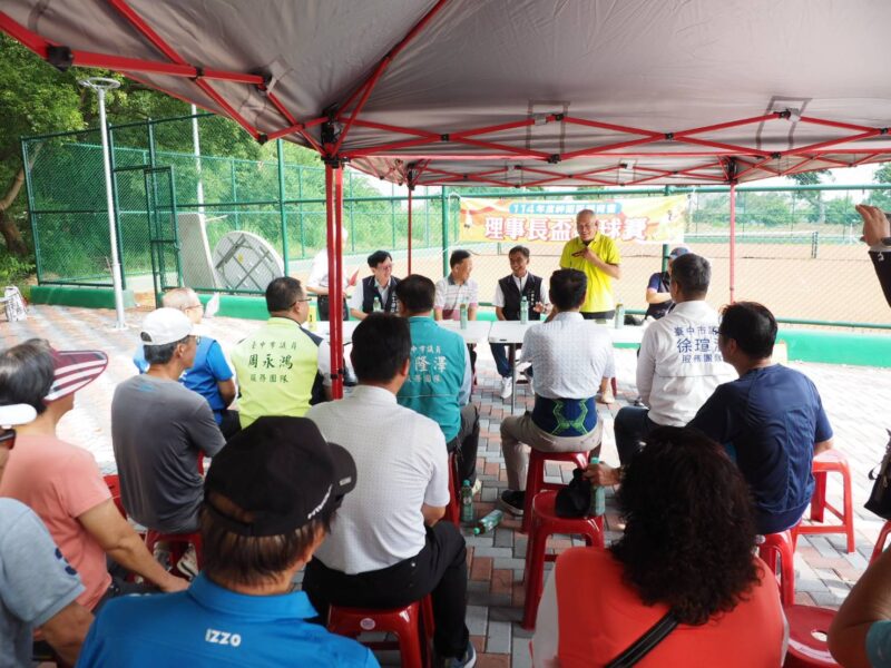 圖文:神岡全新紅土網球場吸引眾多球友熱情響應。