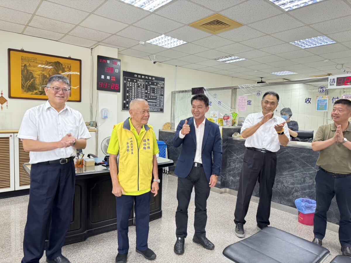 ▲高雄農會系統表態力挺許智傑(記者 陳維鈞/翻攝)