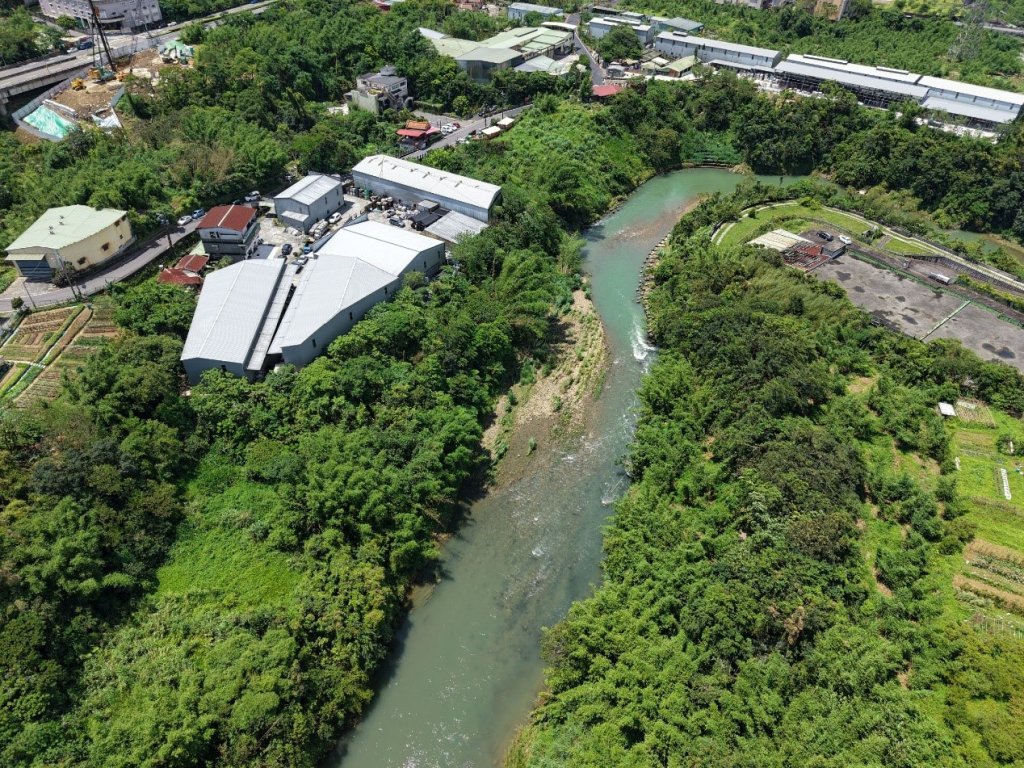 黑心業者！報廢食藥廢水偷排景美溪長達6年　檢方起訴21人