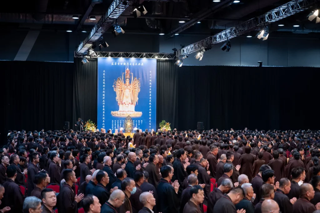 「淨空老和尚圓寂三週年追思展覽及繫念法會暨中元尊師祭祖大典」，三天活動吸引逾萬名各地信眾參與