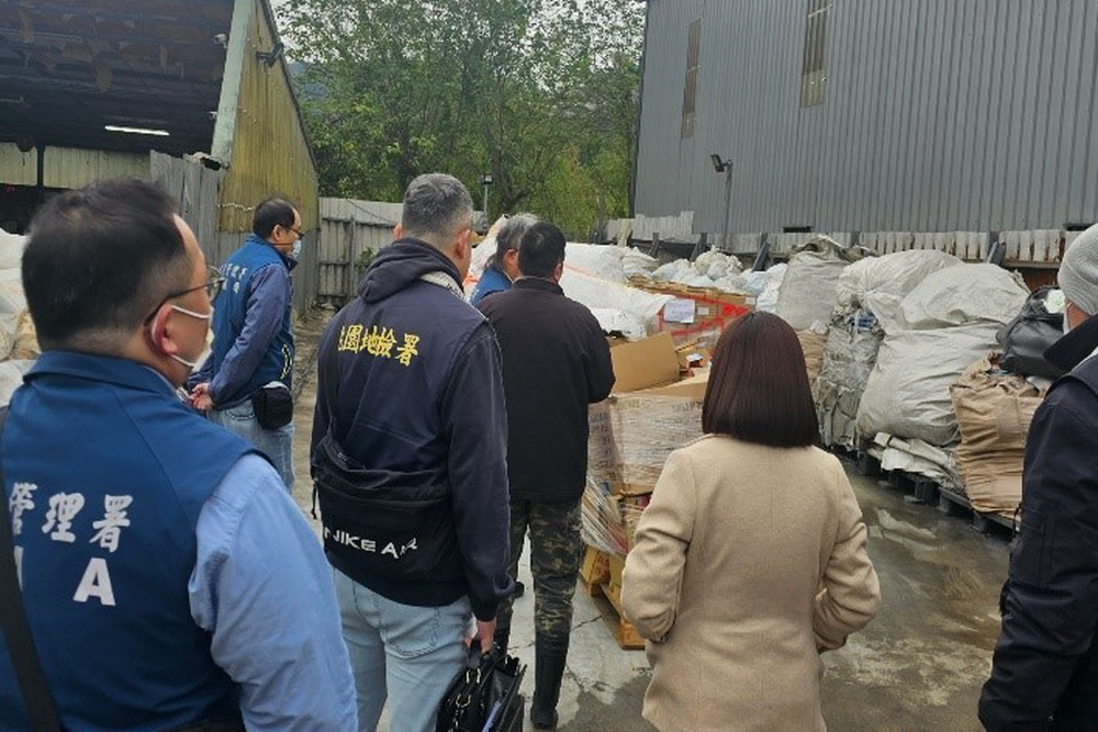 景美溪遭污染 桃檢起訴包庇傾倒報廢食、藥品清潔隊員環保公司 256 景美溪遭污染 桃檢起訴包庇傾倒報廢食、藥品清潔隊員環保公司 255