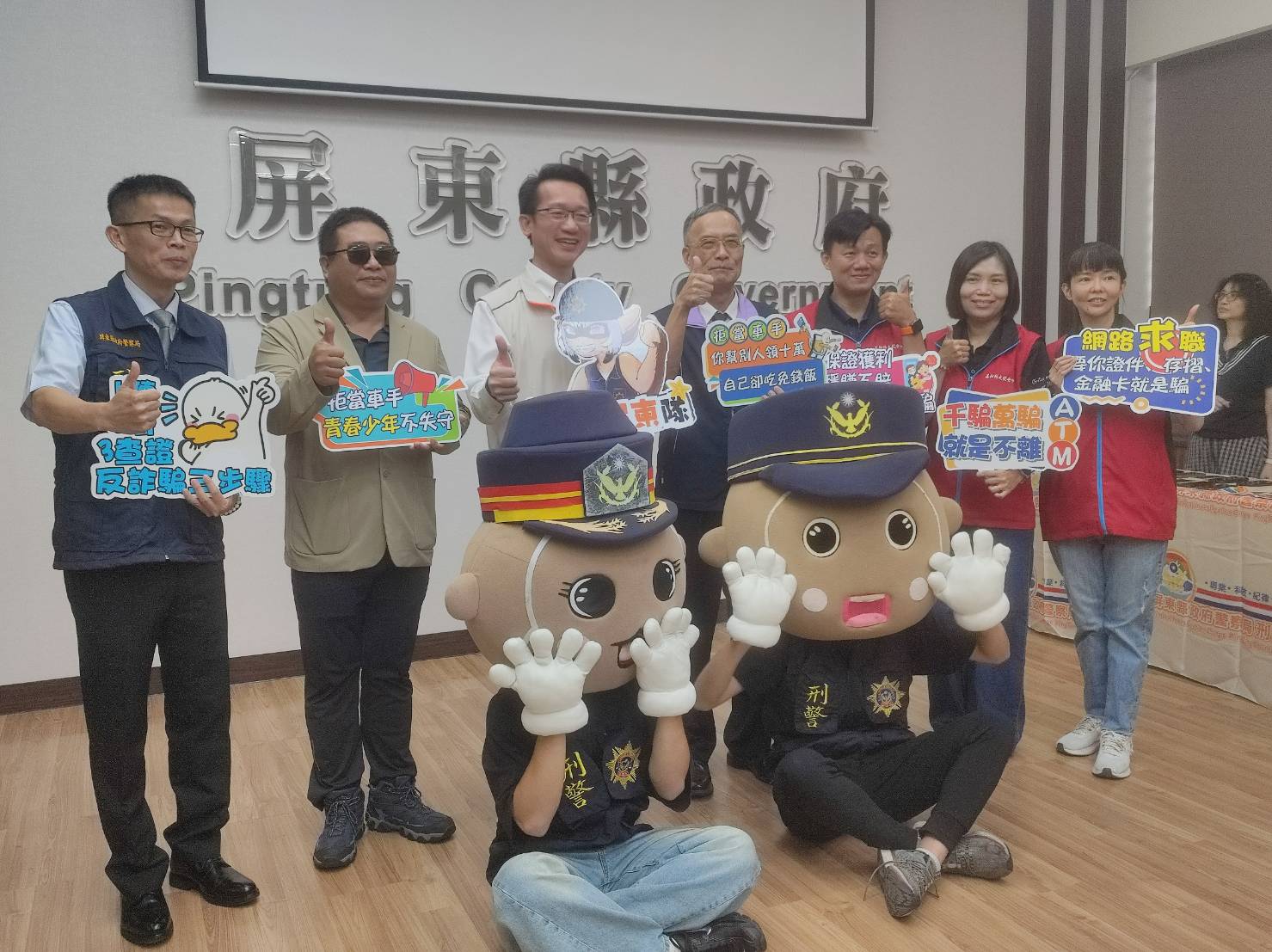 ▲大學校園ATM成提款熱點,屏東警方聯手大學院校將詐團車手趕出校園。
