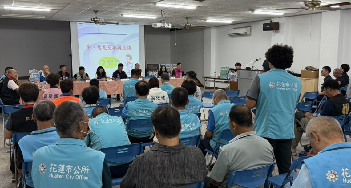 花警分局強化社區治安! 宣導打詐、老年人防走失指紋建檔服務