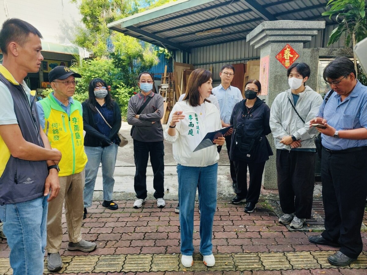 ▲88橋墩伸縮縫發生落石掉落,李雨庭議員要求全面檢討施工品質,強調公共工程安全零疏漏。(記者 李堂安 翻攝)