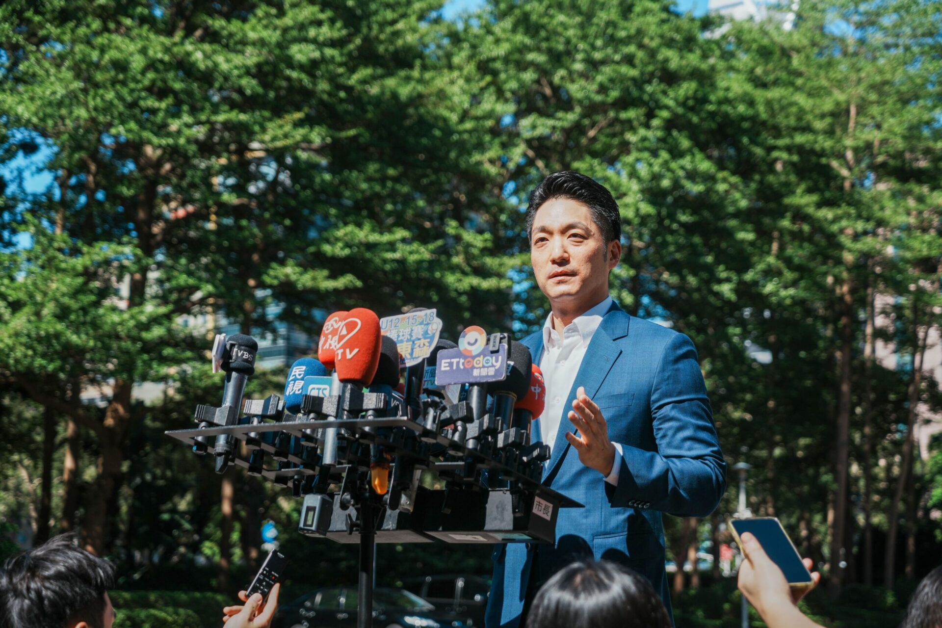 槓中央！蔣萬安赴政院會   抗議補助新制不公