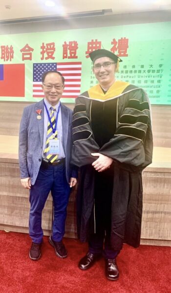 台灣之光! 曹賜斌醫師獲頒「2025國際整合醫學專家終身成就獎」殊榮
