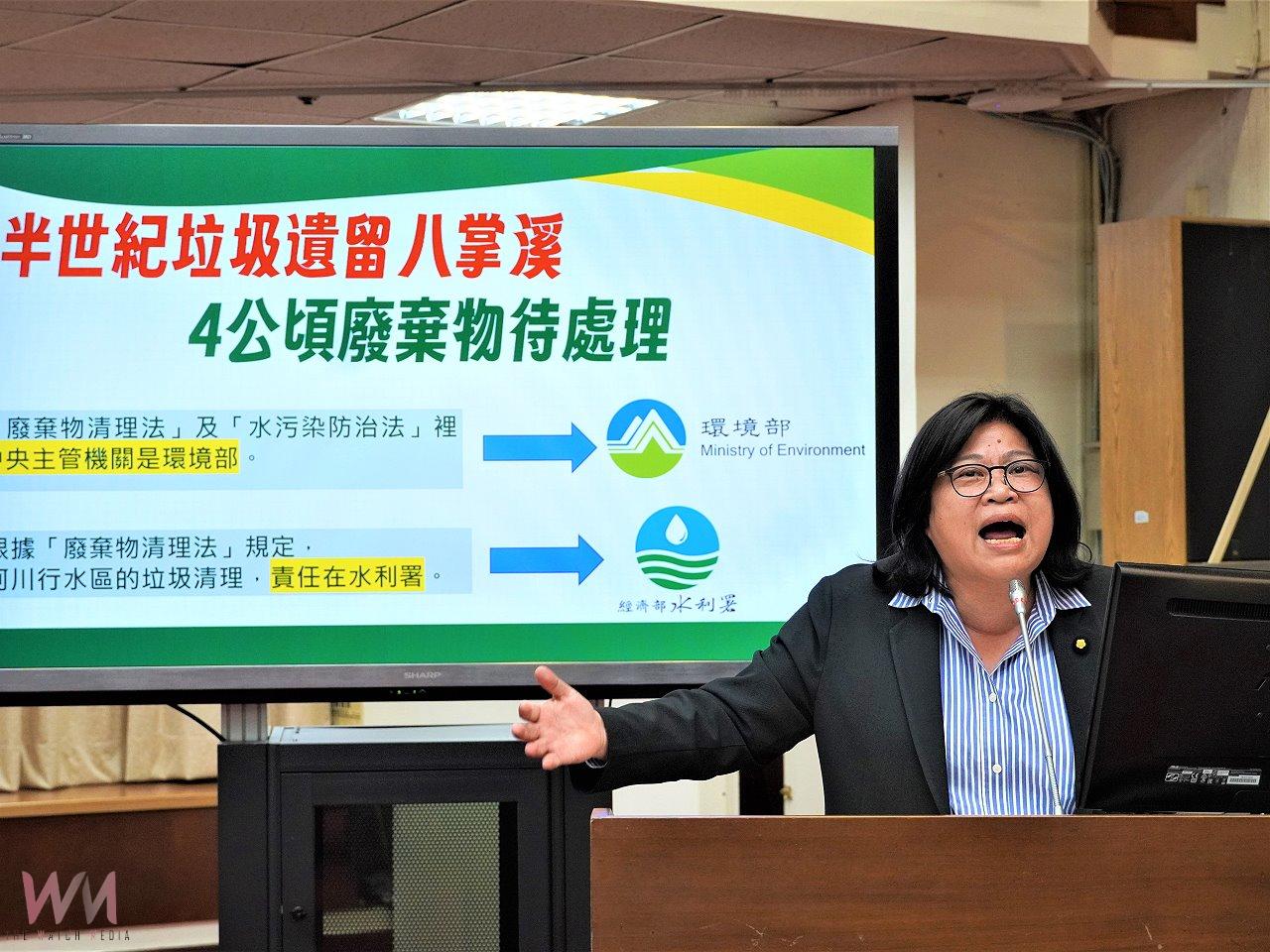 豪雨沖出八掌溪畔陳年垃圾 中央部會允諾負起清理全責 - https://www.watchmedia01.com