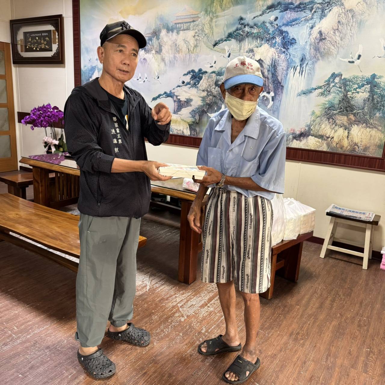 ▲用愛守護弱勢!洪進財里長三年送便當傳溫情。