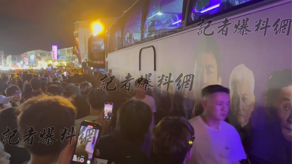 獨/《角頭》赴台南武聖夜市宣傳!人潮瞬間擠爆 王識賢清唱「一片天」引轟動