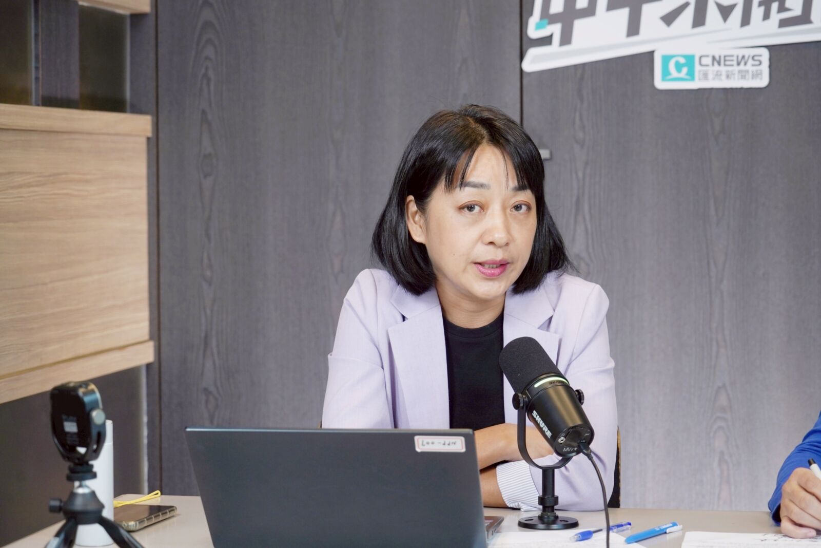 中午來開匯/指賴清德上任至今仍無主軸 王婉諭籲「辭黨主席」:好好做全民總統 250 中午來開匯/指賴清德上任至今仍無主軸 王婉諭籲「辭黨主席」:好好做全民總統 249
