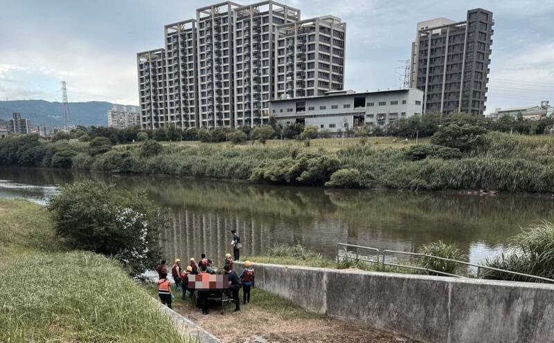 台北市南港區南湖大橋下,在短短14小時內接連發現2具浮屍。