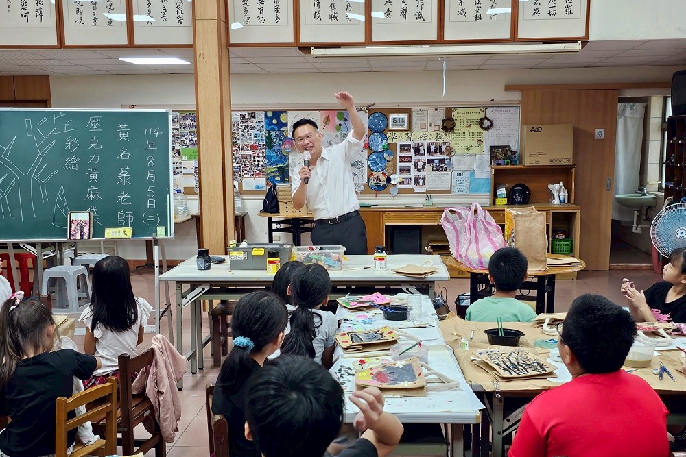 新屋善永寺安心班照顧學童18年 蘇俊賓手繪度師父暖心義行 198 新屋善永寺安心班照顧學童18年 蘇俊賓手繪度師父暖心義行 197