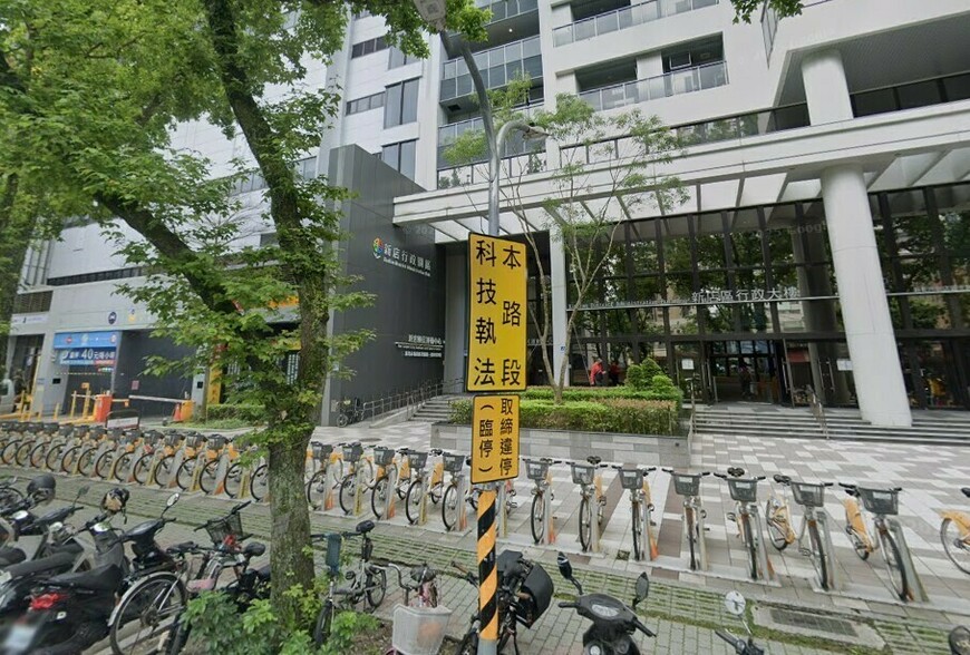 陽臺補登免奔波-新店地政推「一鍵查」便民服務
