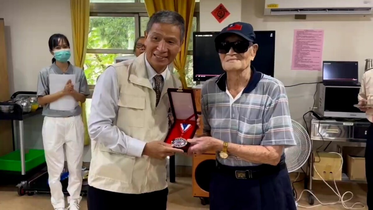 Sq09033 7九三軍人節彰化榮家表揚抗戰榮民