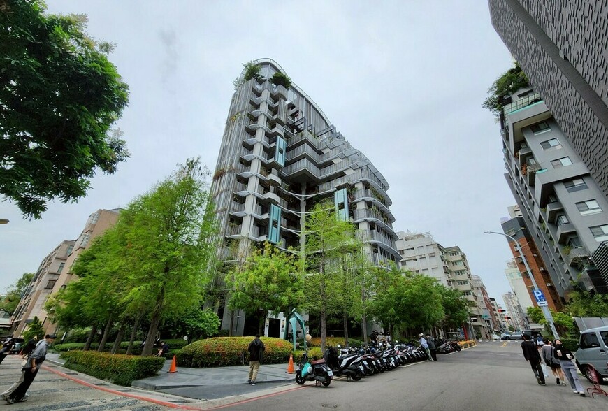 建商拖工撐市?延工潮恐掀房市新風暴