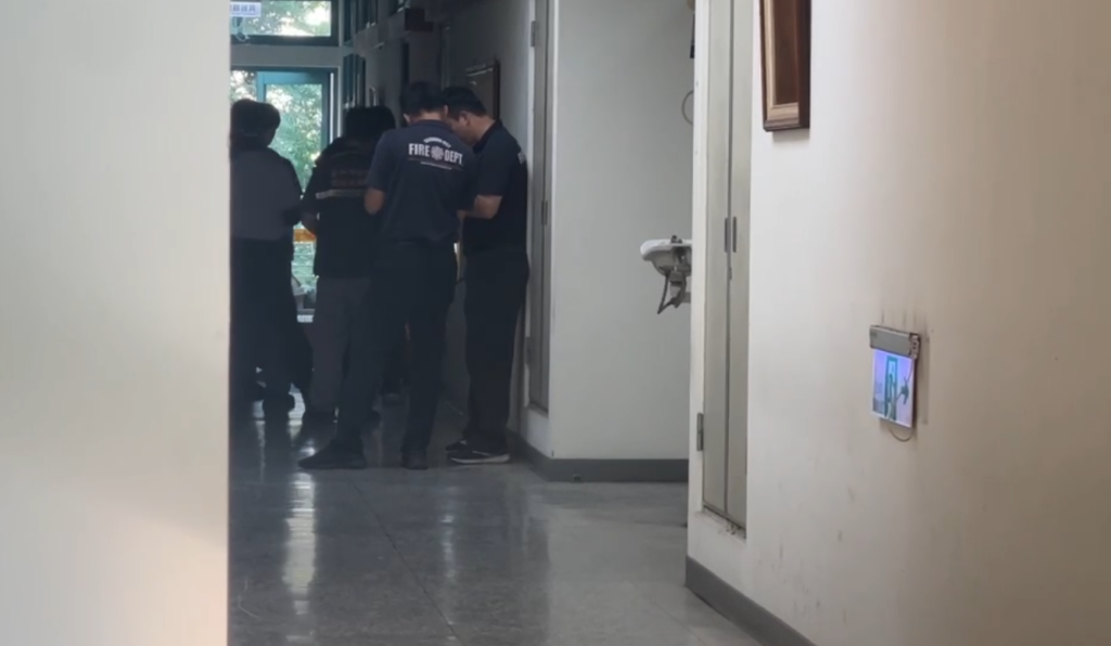 興大實驗室又出意外!-處理強酸廢液產生大量白色氣體兩人送醫